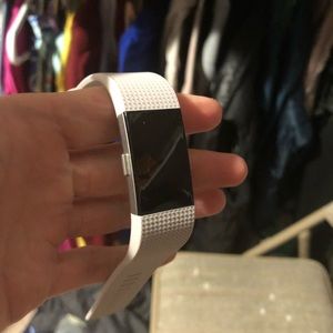 Fit bit charge Heartrate 2